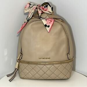 Michael Kors RheaTan Quilted Backpack Gold Hardware with Twilly EUC